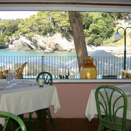 Hotel Hotel Fiascherino 3*