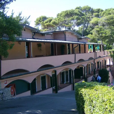 Hotel Fiascherino 3*