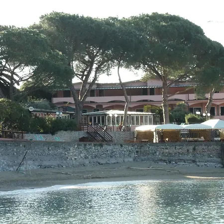 Hotel Hotel Fiascherino 3*