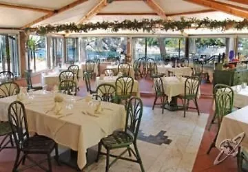 Hotel Fiascherino 3*