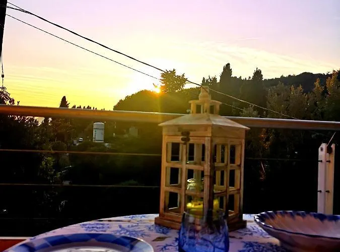Hotel Fiascherino 3*